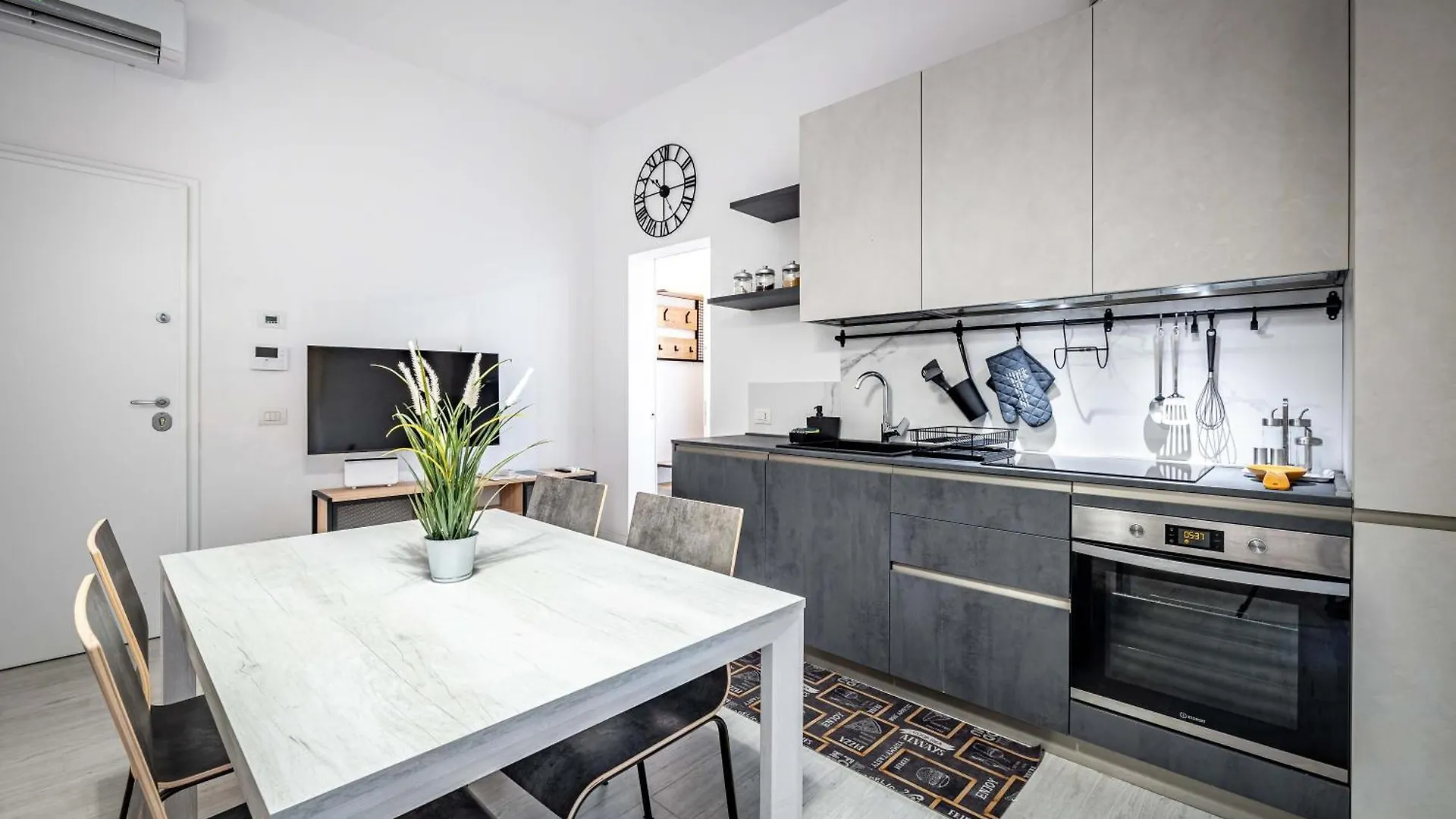 Yd Cavour Suite Apartment Florence